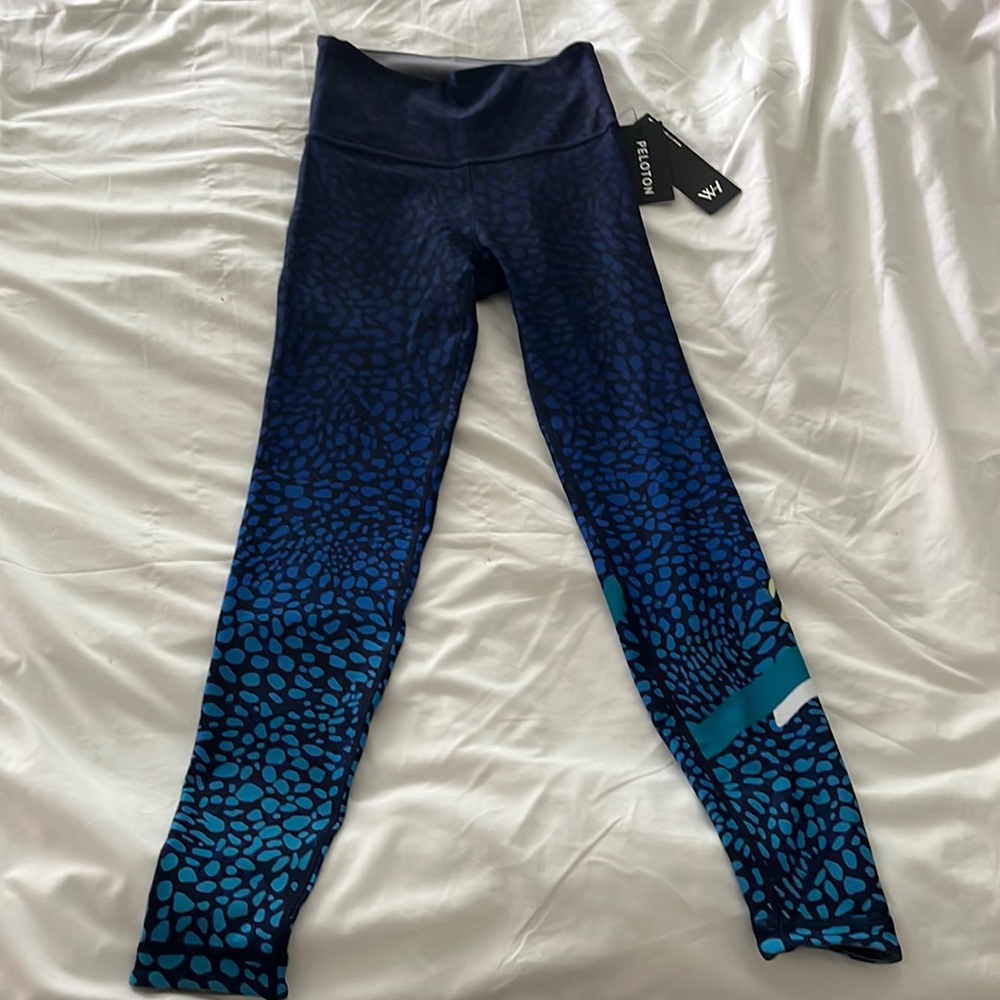Peloton leggings NWT